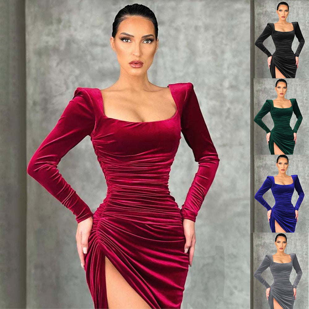 Robe longue élégante à col carré et manches longues