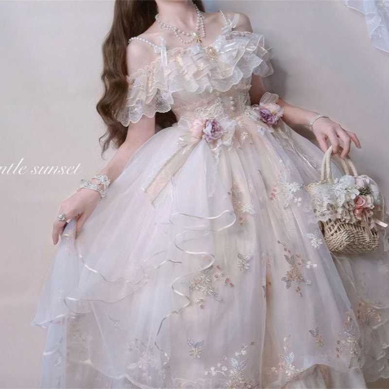 Robe de bal princesse en organza brodé