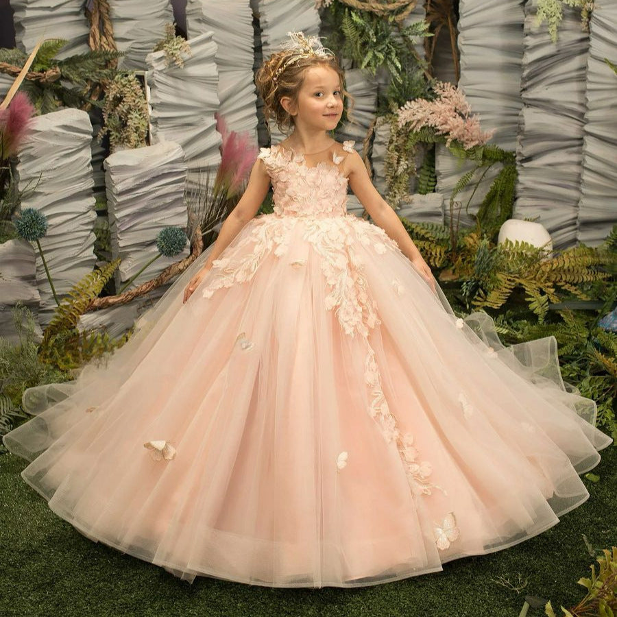 Robe de fille de fleur en maille de dentelle éthérée