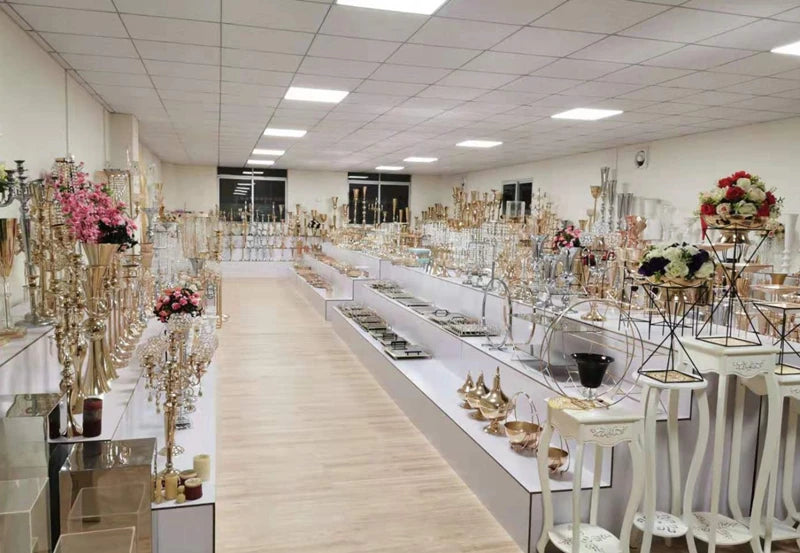 10 Supports de fleurs Centres de table de mariage Chemin de plomb pour événements Centres de table modernes pour la décoration