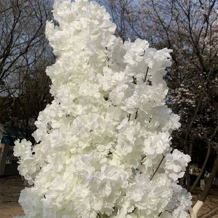 L-357 Toile de fond de mariage romantique sur mesure Fleurs artificielles Arbre intérieur Arc de fleurs de cerisier blanc pour la décoration