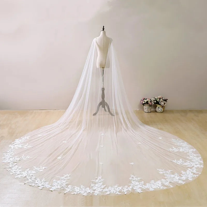 Accessoires de mariage Ivoire Blanc Appliques en dentelle Voile de mariée à épaules Voile cathédrale Longue cape en tulle Châle Cape de mariée