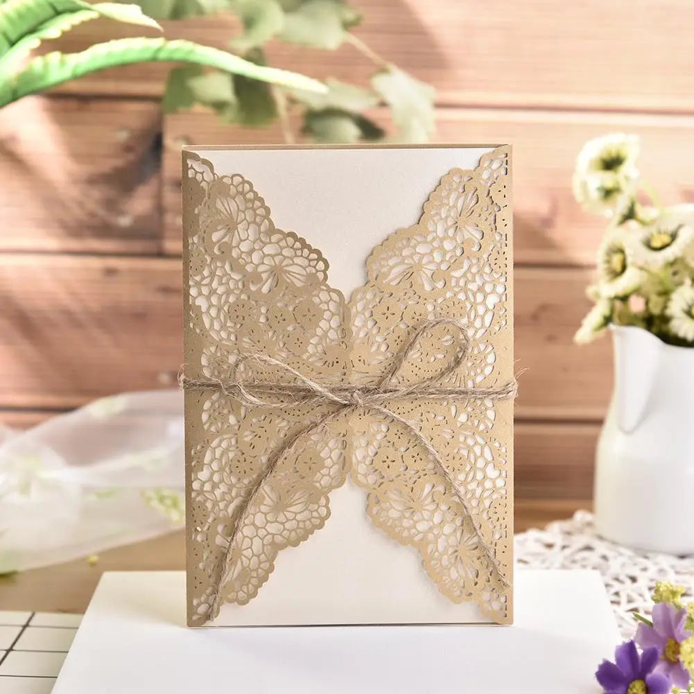 10pcs Faire-part de mariage en dentelle sculptée élégante de style européen Cartes de vœux Fournitures de fête Dropship