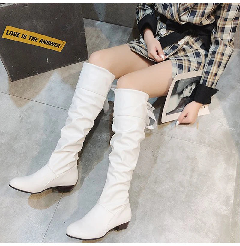 Chaussures Femme 2022 Printemps Bottes Hautes au Genou Rouge Noir Blanc Bottes Hautes Femme Plissées Talon Bas Décontracté Cuir Chaussures Longues Femme