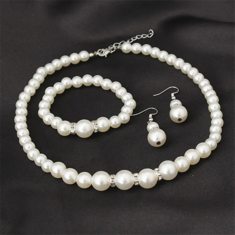 Parure de mariée 3 pièces perles et cristaux — collier, bracelet et boucles d'oreilles