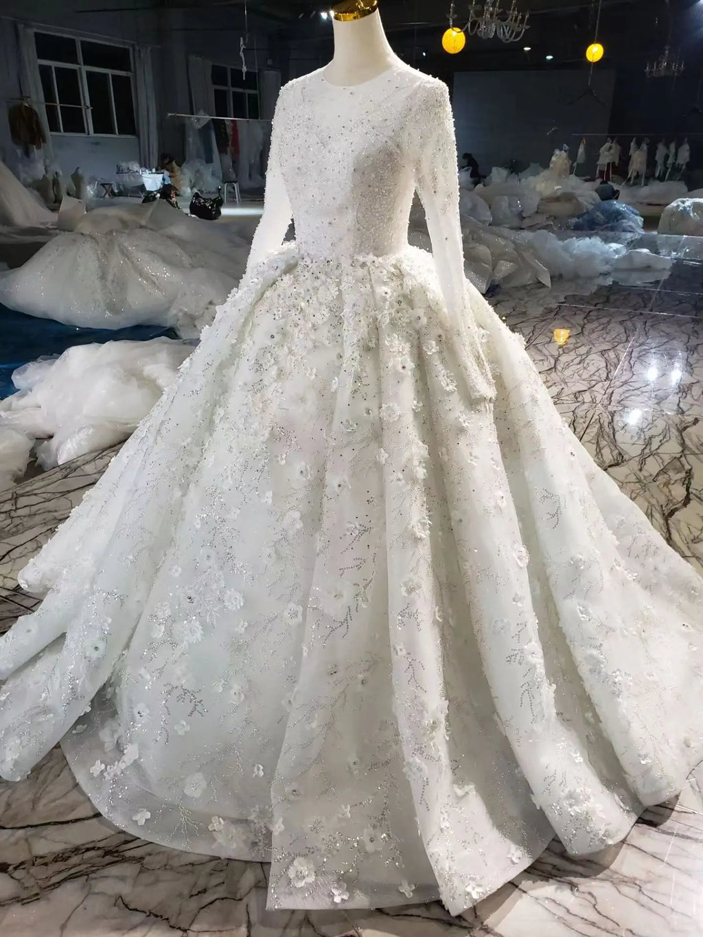 Robe de soirée sirène de luxe Feishiluo pour femmes, manches longues, perlée à la main, robe de bal, décorée de paillettes, taille naturelle