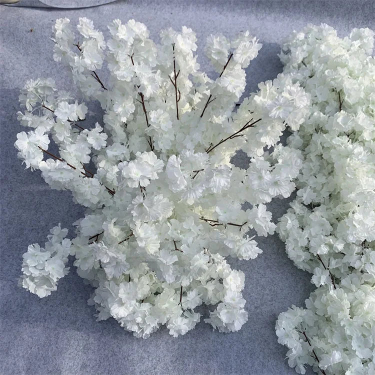 L-357 Toile de fond de mariage romantique sur mesure Fleurs artificielles Arbre intérieur Arc de fleurs de cerisier blanc pour la décoration