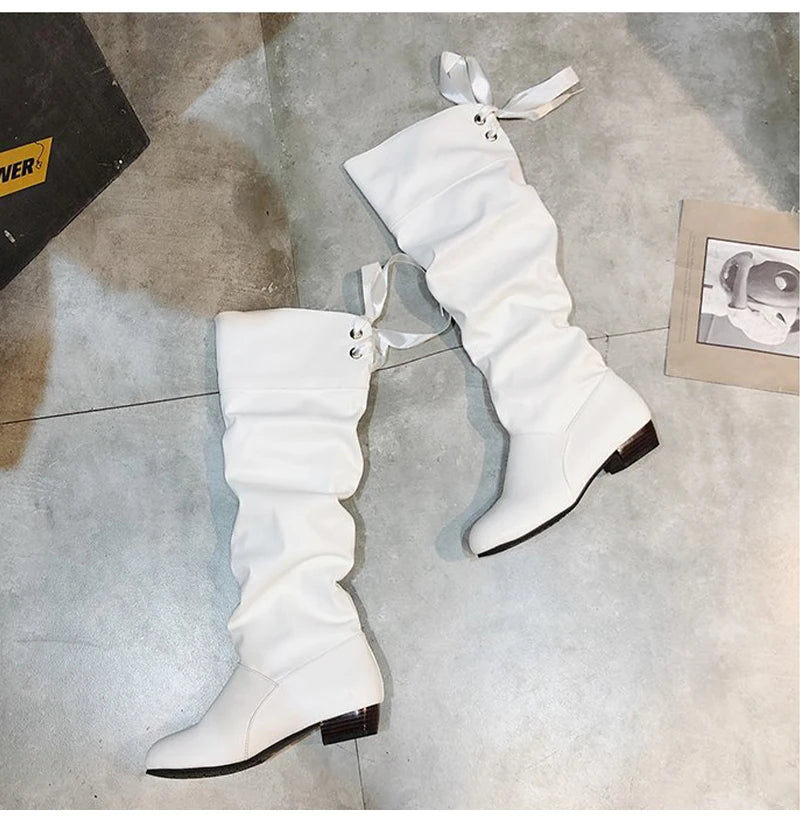 Chaussures Femme 2022 Printemps Bottes Hautes au Genou Rouge Noir Blanc Bottes Hautes Femme Plissées Talon Bas Décontracté Cuir Chaussures Longues Femme