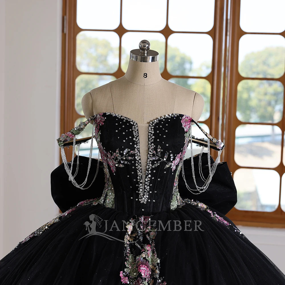 Robe de Quinceañera noire chapelle, Robe de bal scintillante pour fille, Grande nœud en dentelle, Robe de 16 ans Wc041