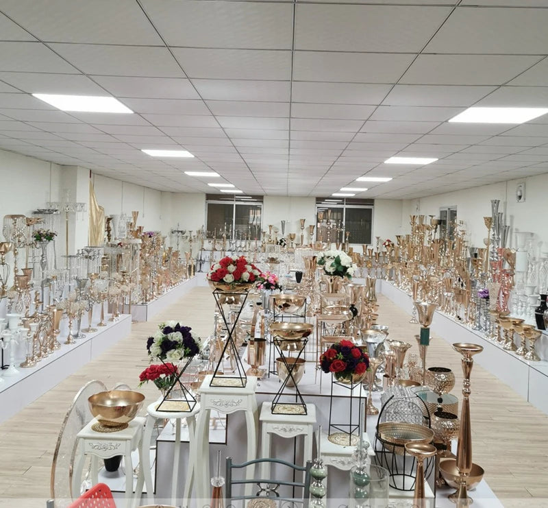 10 Supports de fleurs Centres de table de mariage Chemin de plomb pour événements Centres de table modernes pour la décoration
