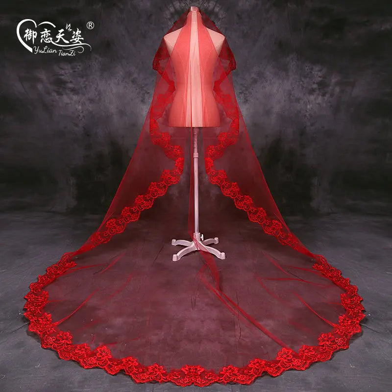 Voiles de mariée 2020 Nouveaux accessoires de mariée coude blanc ivoire rouge avec peigne appliques dentelle voiles de mariée 2020 Nouveau