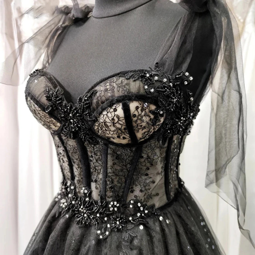 Lily Robe de mariée noire gothique à bretelles spaghetti Robe de bal Robes de soirée à paillettes Doux Cœur Robe de soirée Robes de soirée personnalisées