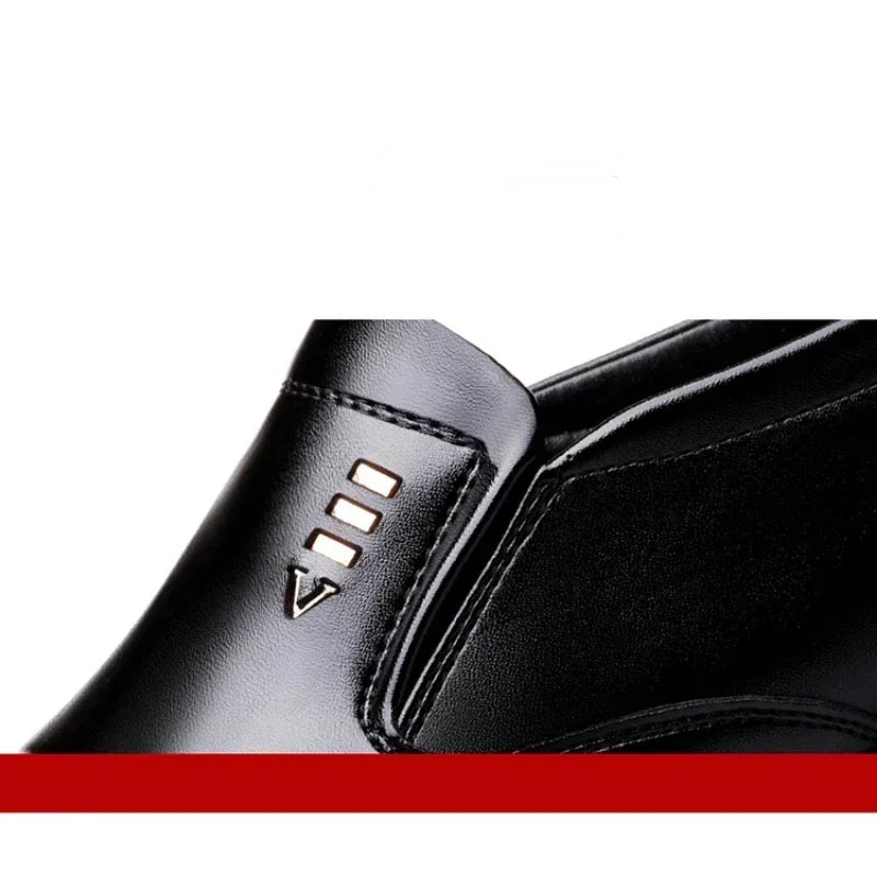 Chaussures habillées pour hommes en cuir PU, mocassins d'affaires tendance pour hommes, chaussures noires pointues Oxford respirantes pour mariage formel