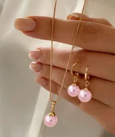 Parure collier et boucles d'oreilles de mariée perles et strass — 3 pièces