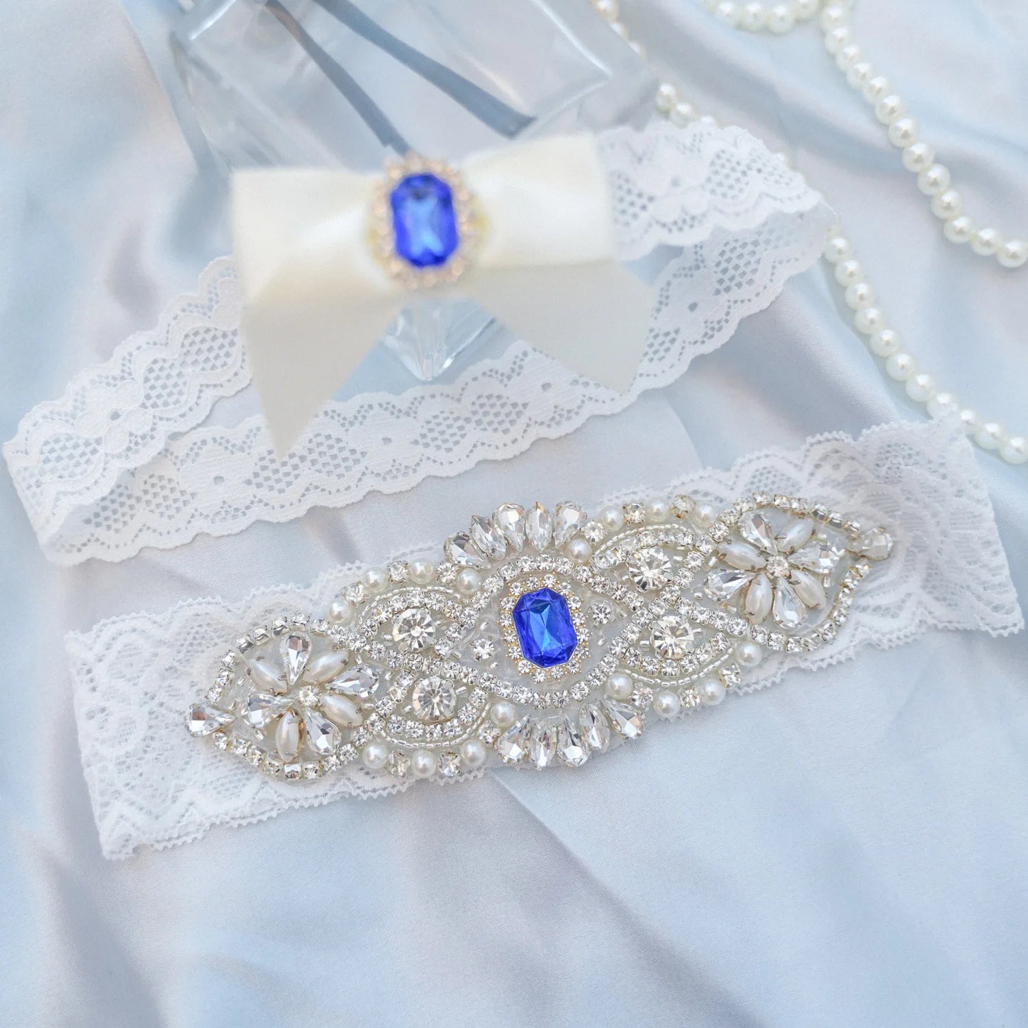 Jarretière de mariage Shinny Crystals Pearls Ceinture de jarretelles de mariée Accessoires de fête cosplay Dentelle élastique Anneau de jambe Jarretière de mariée