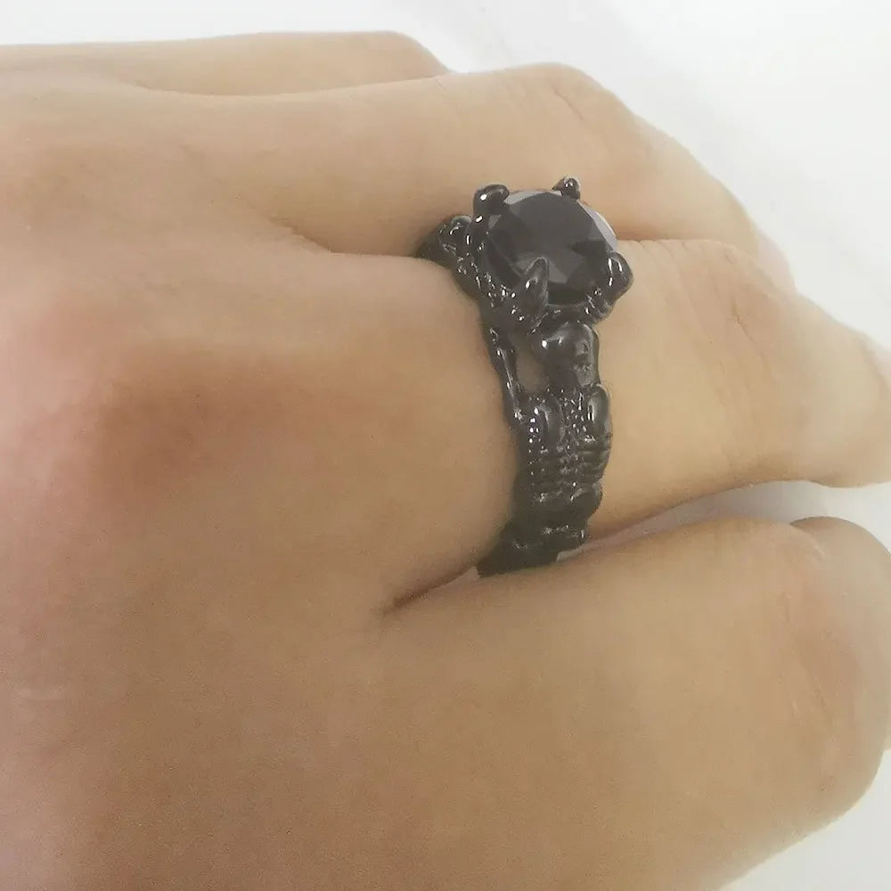 Bague de promesse gothique Squelette Zirconium — Alliance alternative