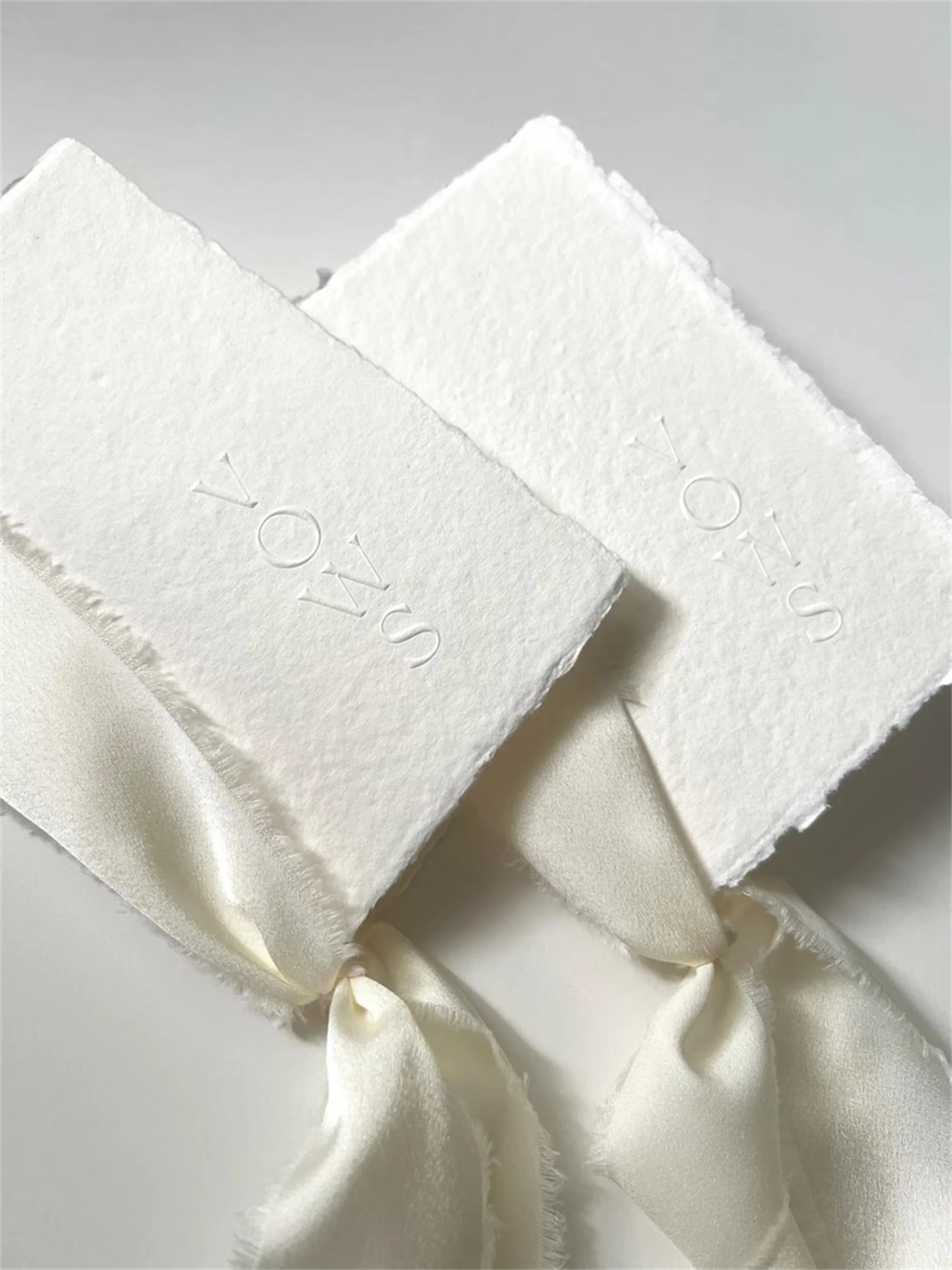 Vow Books, Livrets de vœux en papier fait main, Livrets de vœux de mariage minimalistes, Livrets de vœux imprimés au typographe, Livrets de vœux de mariage | Lot de 2