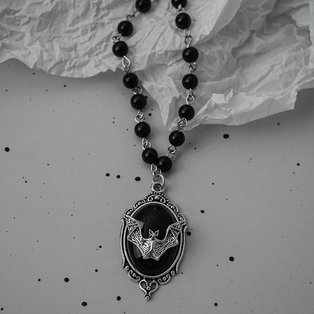 Parure collier chauve-souris gothique et croix superposées — Style sombre Y2K