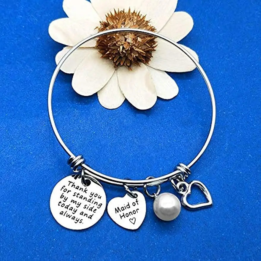 "Merci d'être restée à mes côtés" Bracelet jonc de demoiselle d'honneur