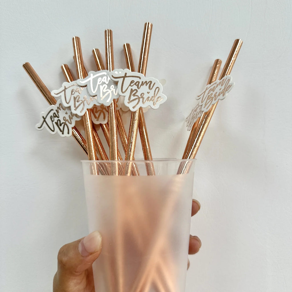 Lot de tasses en plastique pour enterrement de vie de jeune fille - Équipe de la mariée - Cadeau de douche nuptiale - Articles de fête pour enterrement de vie de jeune fille - Décoration de mariage