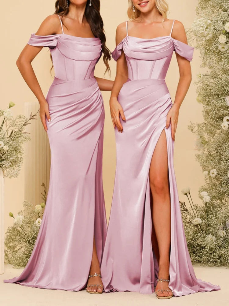 Robes longues de demoiselle d'honneur en satin à fines bretelles, épaules dénudées, fente latérale et drapé, robes de soirée élégantes sans dos