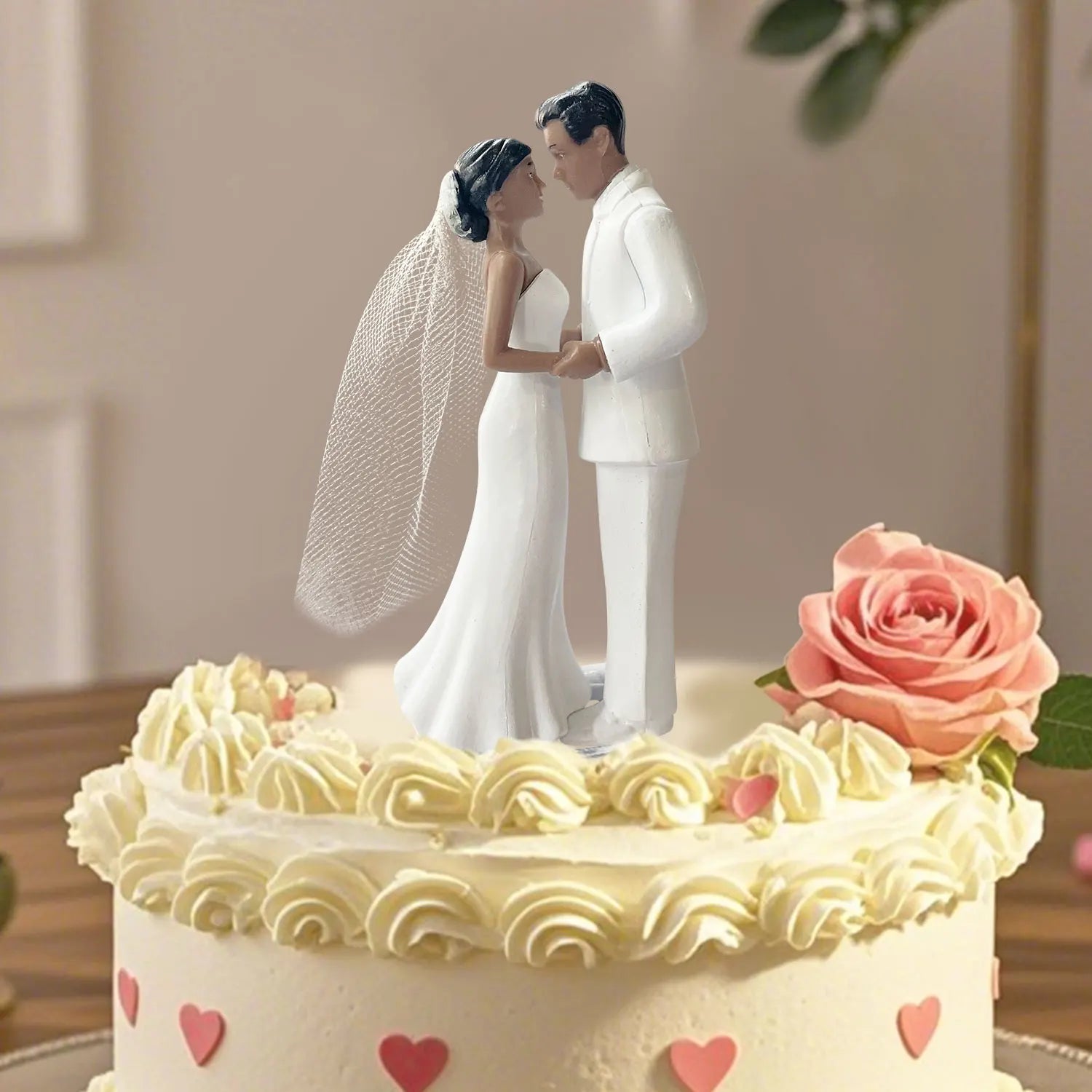 Figurine élégante mariés pour gâteau de mariage, avec voile en résille blanche, pour fiançailles, fêtes prénuptiales et anniversaires