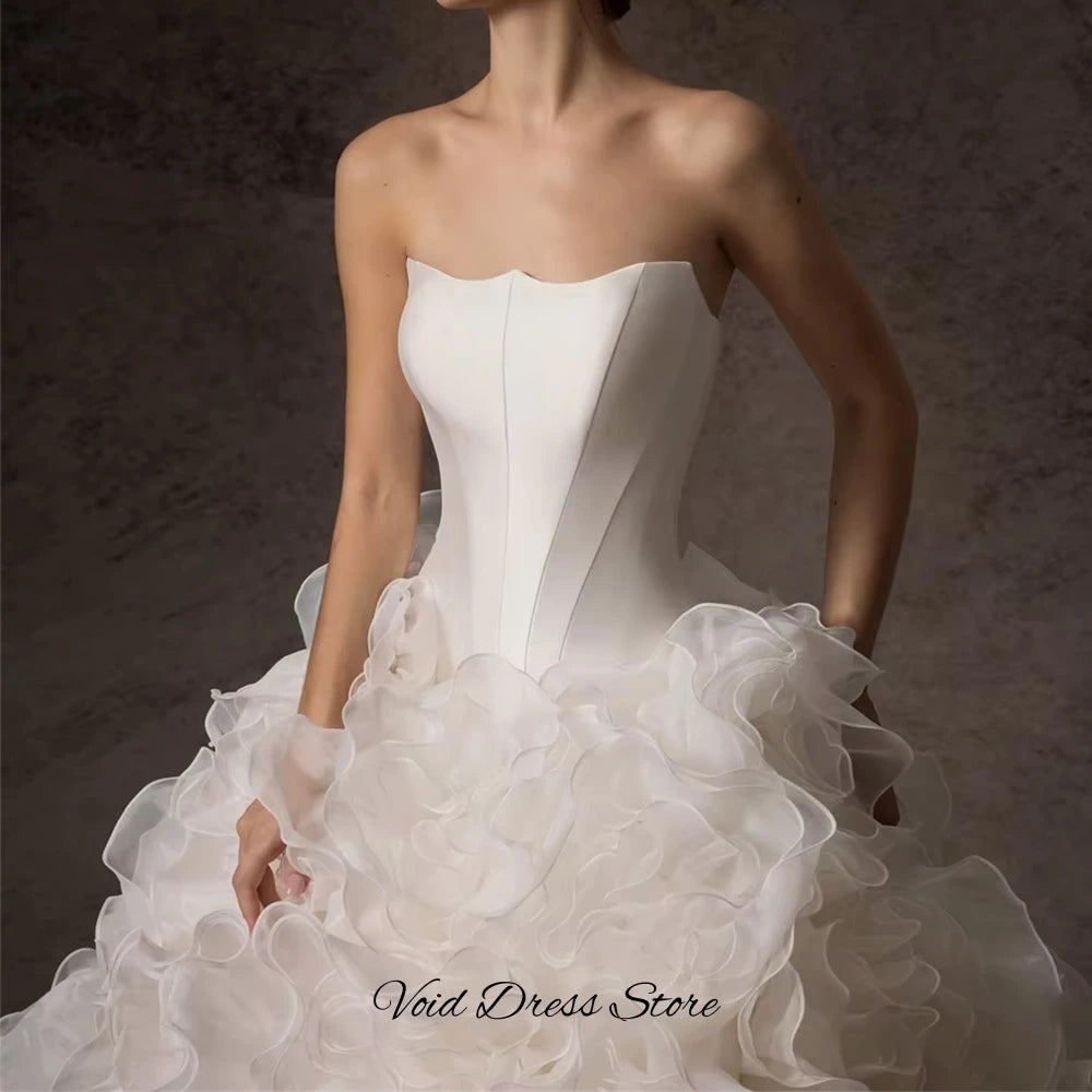 Exquisite Satin Ruffles Wedding Dress Customized Dreamy Strapless Sleeveless Vestido De Novia Fashion A-Line Tulle Bridal Gowns