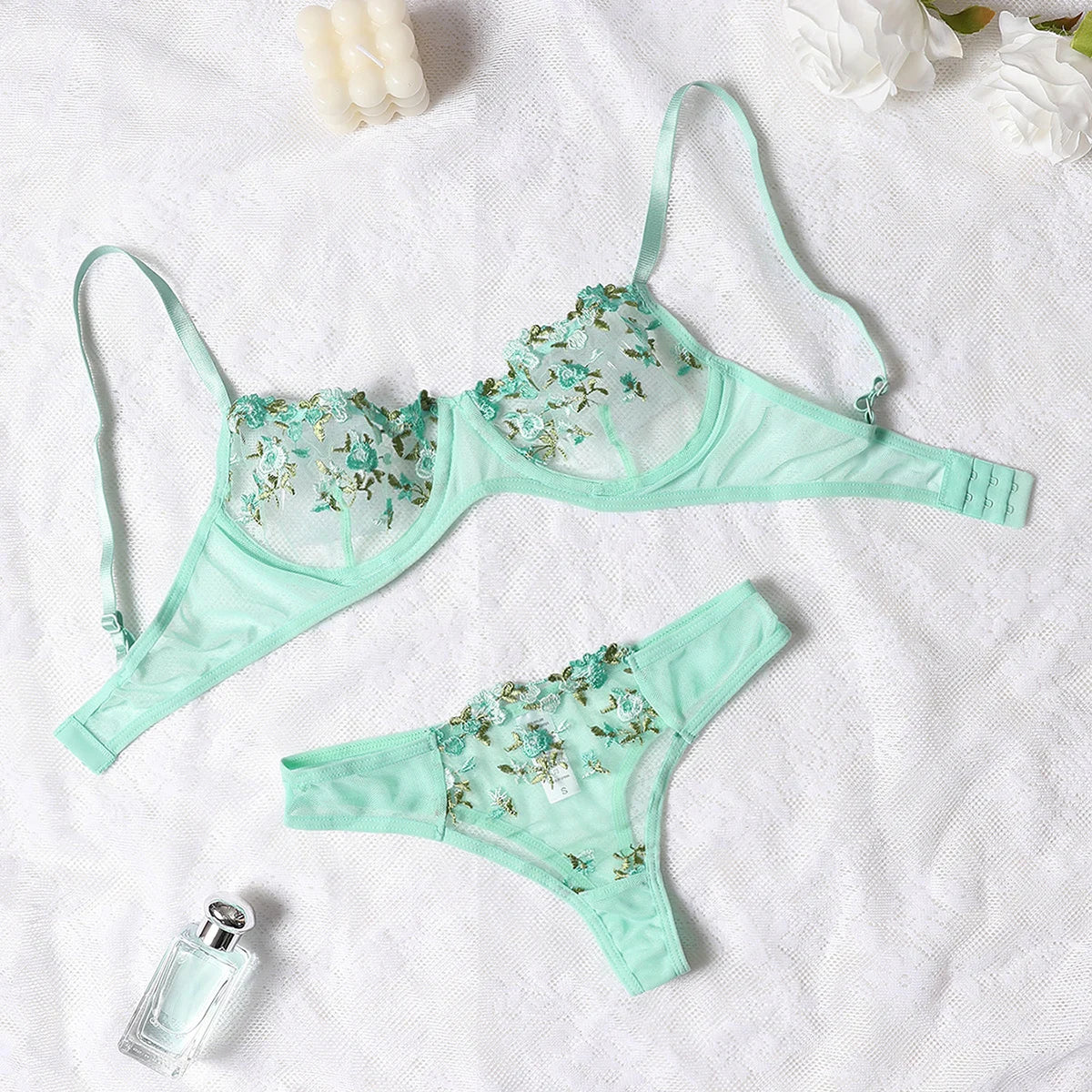Nouvelle Lingerie de fée couleur bonbon Soutien-gorge transparent en dentelle Ensemble exotique Bilizna délicate transparente Sexy Fantaisie Intime Push Up