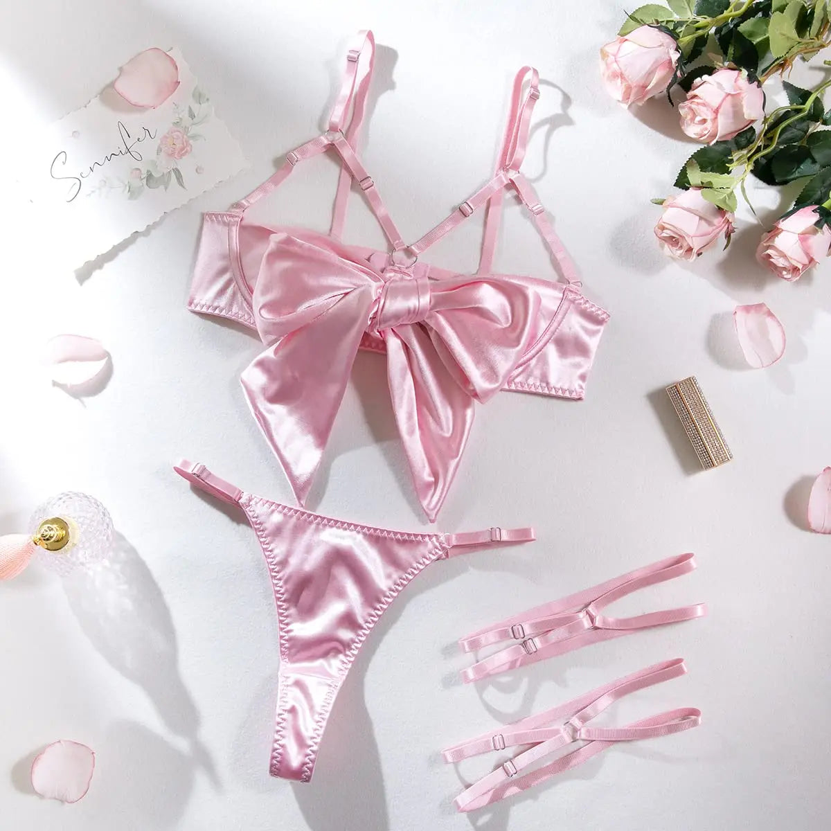 Ensemble de Lingerie 3 Pièces pour Femmes Soutien-Gorge et Culotte Sexy en Satin Évidé avec Nœud Papillon et Jarretelles