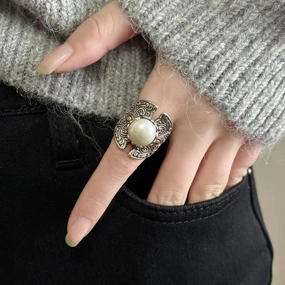 Bague Ajustable Perle Creuse Sculptée — Bijoux de Mariée Vintage