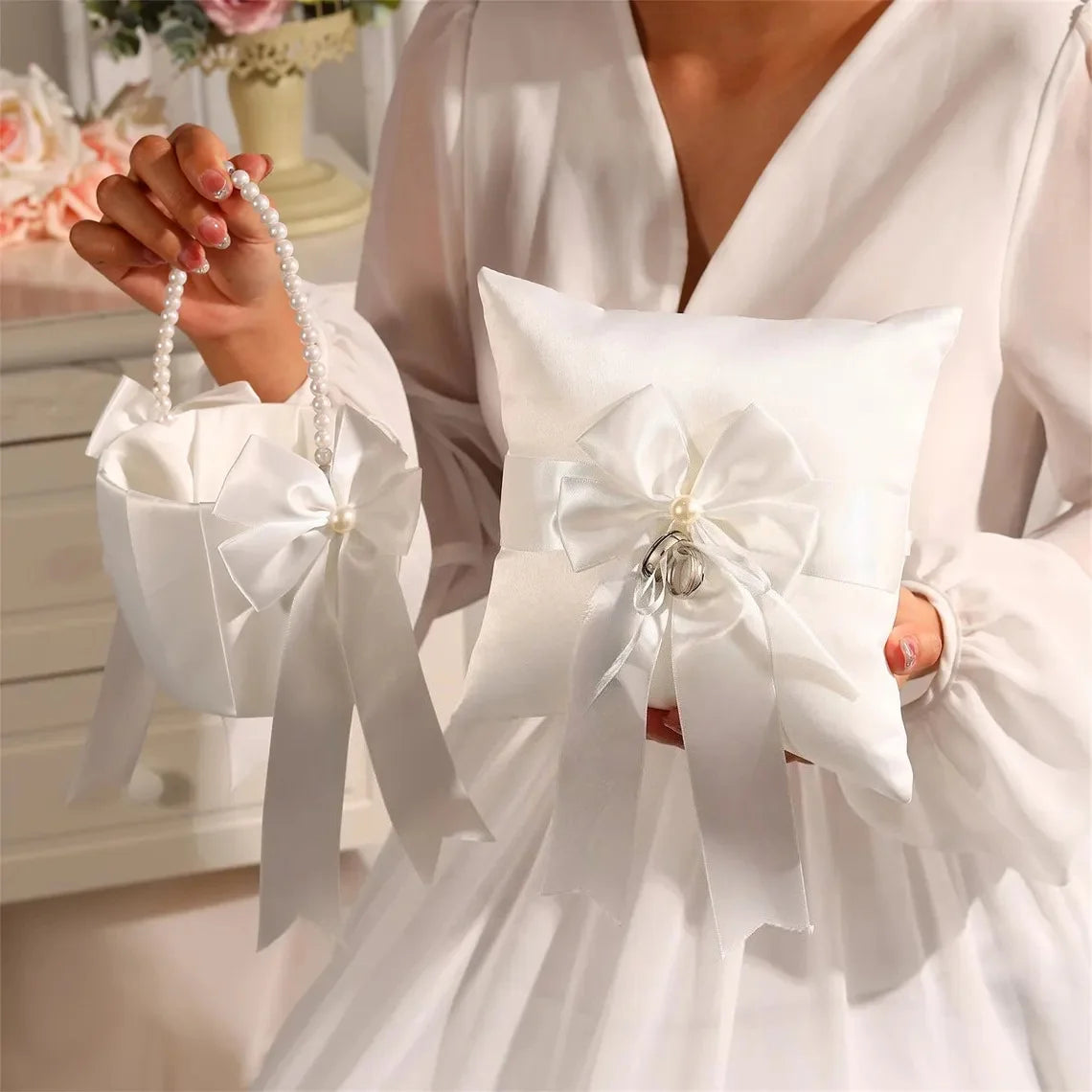 Panier de demoiselle d'honneur ivoire et oreiller de porteur d'alliance Accessoires de mariage Future mariée Fournitures de fête de bachelorette Décoration de jour de mariage
