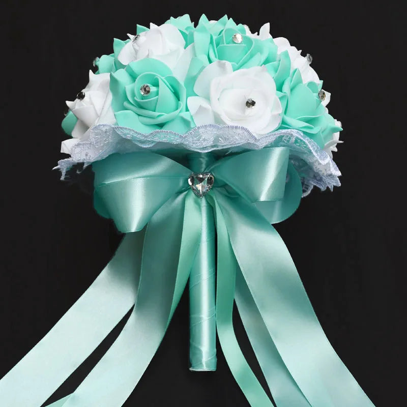 Bouquet de mariée de roses artificielles bleues et blanches faites à la main