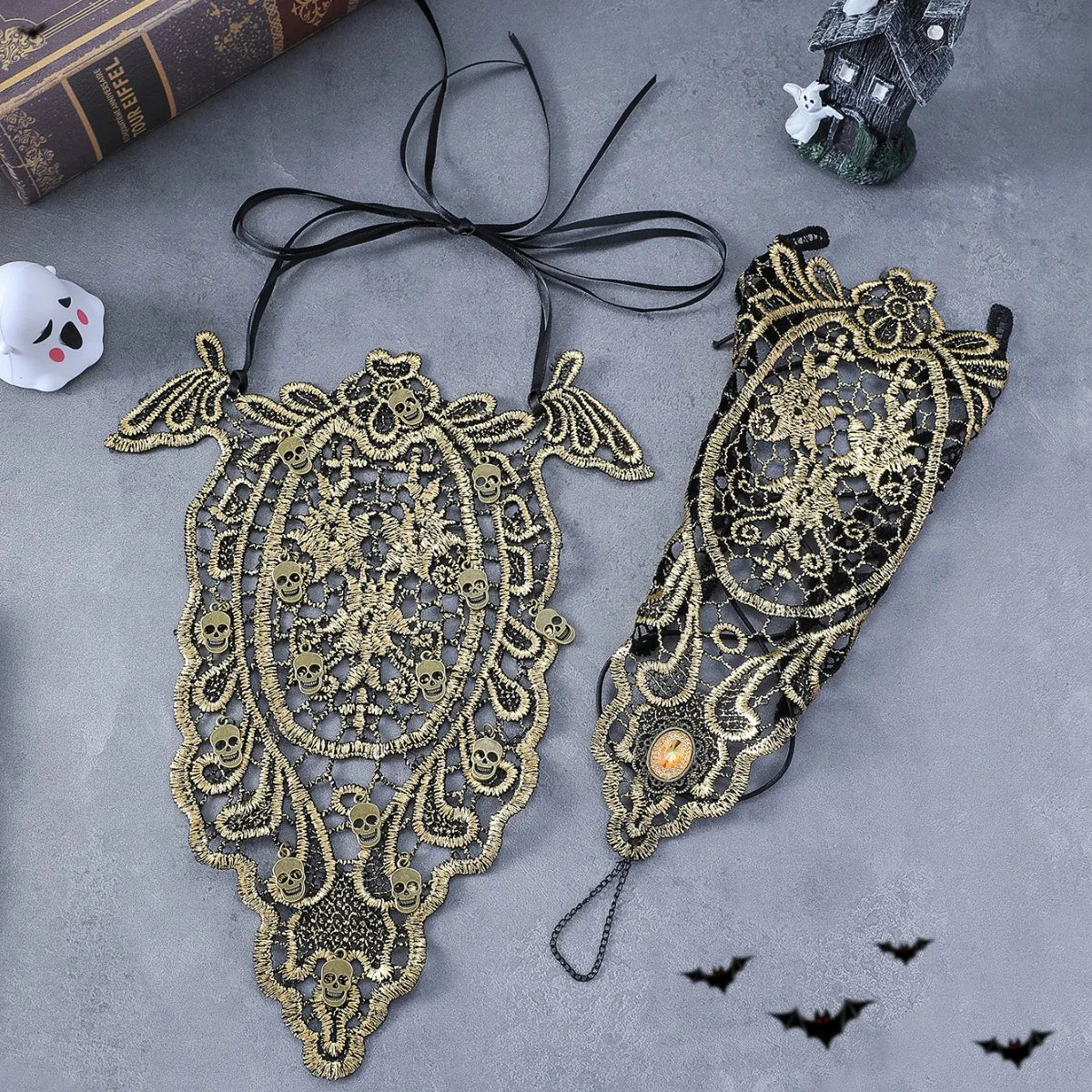Collier Ras-du-Cou Gothique Crâne et Fleurs — Bijoux d'Halloween et de Mariage Alternatif