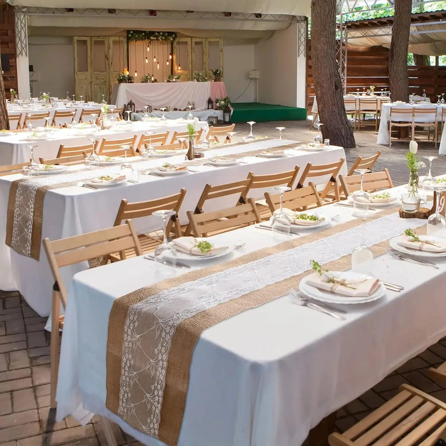 Chemins de Table en Jute de Mariage avec Dentelle Blanche Décoration Rustique Nappe Vintage Romantique Cadeaux de Fête pour Décoration de Table