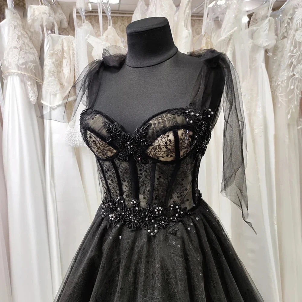 Lily Robe de mariée noire gothique à bretelles spaghetti Robe de bal Robes de soirée à paillettes Doux Cœur Robe de soirée Robes de soirée personnalisées