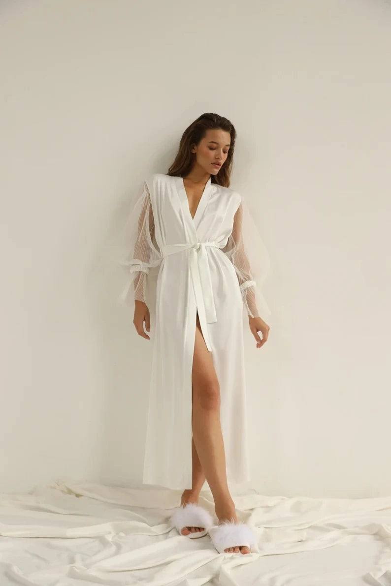 Robe de mariée blanche en soie à manches larges Robe de chambre en satin Robe de mariée boudoir Robe longue Robe de soirée en satin de soie pour femme