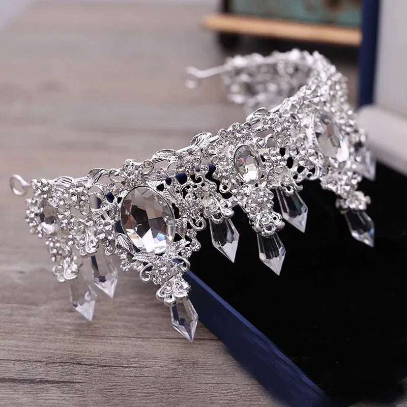 Accessoires de Cheveux de Mariée Lumineux Alliage Cristal Fête LED Lumineux Couronne Strass Diadème Fleur Reine Mariage Festival