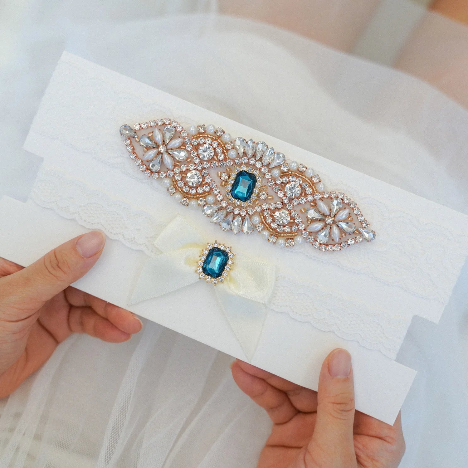 Jarretière de mariage Shinny Crystals Pearls Ceinture de jarretelles de mariée Accessoires de fête cosplay Dentelle élastique Anneau de jambe Jarretière de mariée
