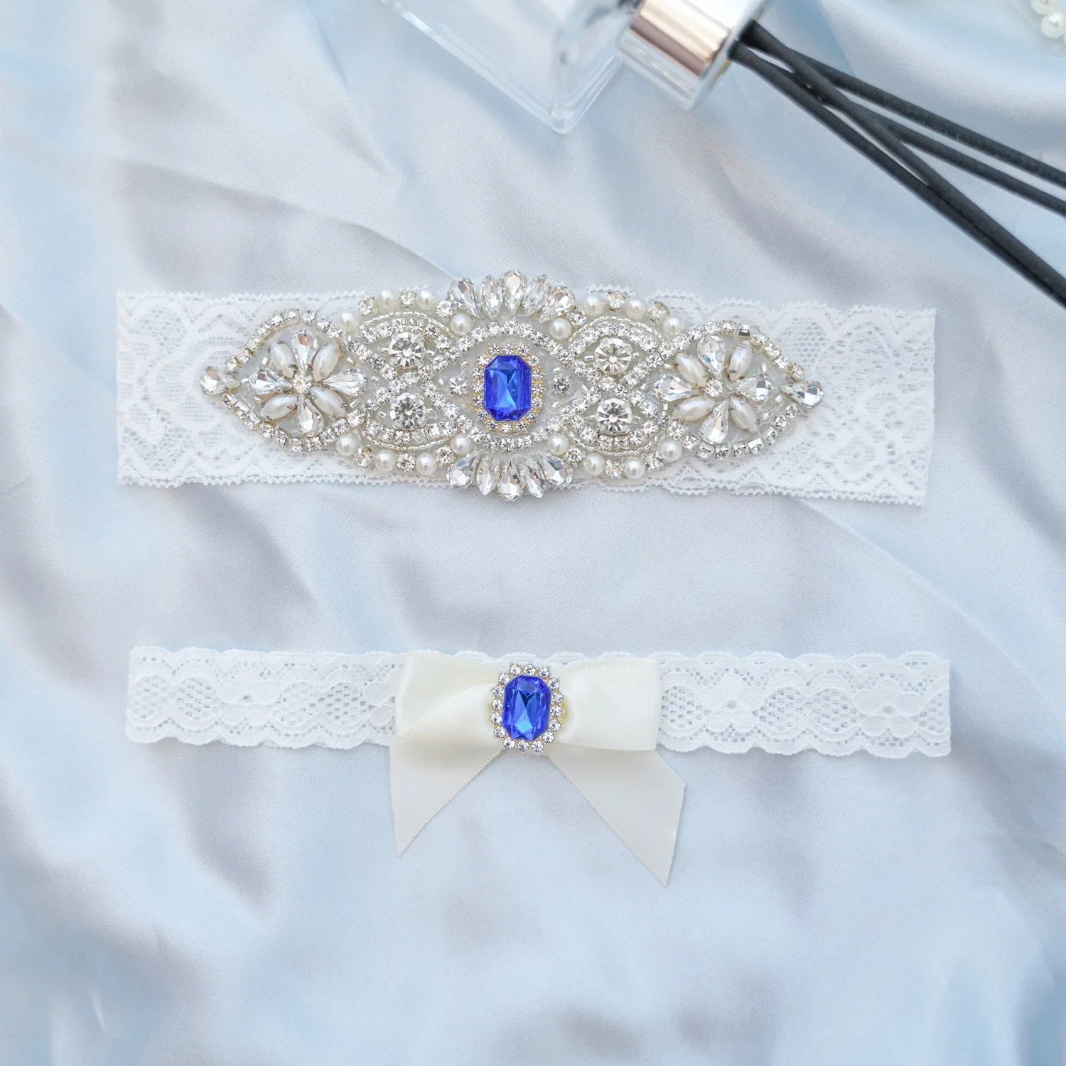 Jarretière de mariage Shinny Crystals Pearls Ceinture de jarretelles de mariée Accessoires de fête cosplay Dentelle élastique Anneau de jambe Jarretière de mariée