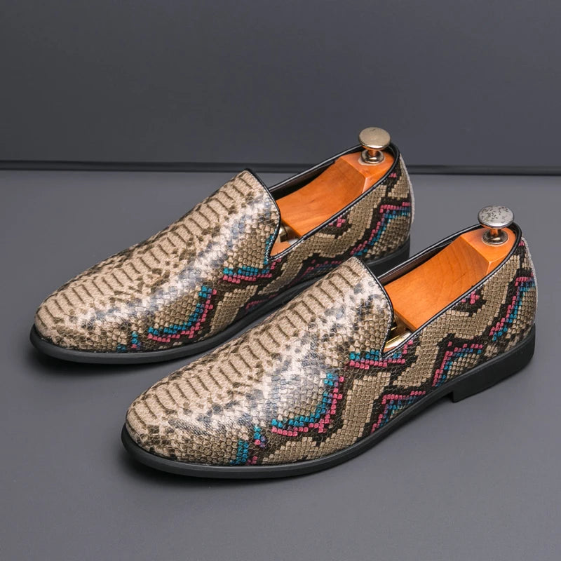 Chaussures de banquet pour hommes les plus vendues Europe Amérique Chaussures plates confortables à semelles souples Chaussures de bureau pour hommes d'affaires