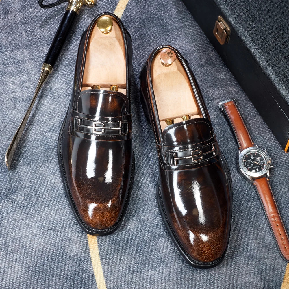 chaussures de ville pour homme en cuir verni, style mocassins marron à bout pointu, idéales pour un mariage, chaussures de marque, mocassins d'été tendance, chaussures à la mode