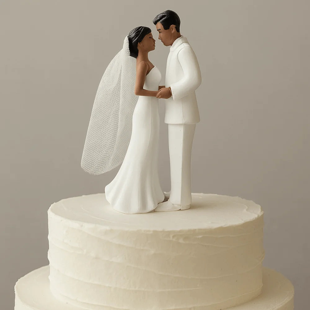 Anniversary Decoration Couple Wedding Cake Topper Elegant Creative Cake Toppers Dolls PVC White/Black Bride & Groom Figurines