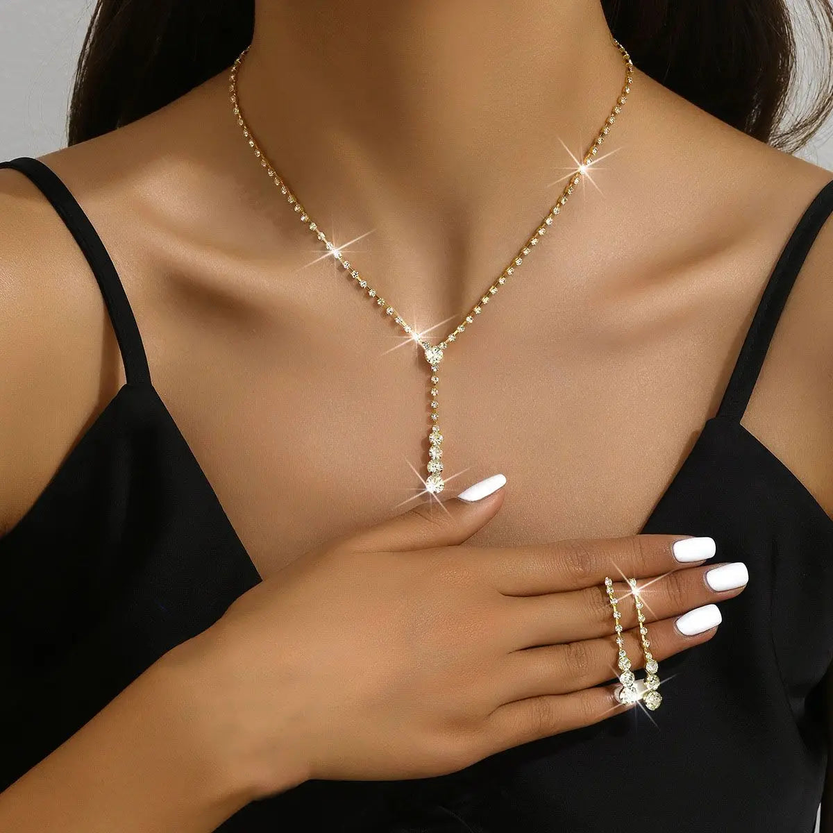 Parure collier et boucles d'oreilles de mariée Goutte de cristal scintillant