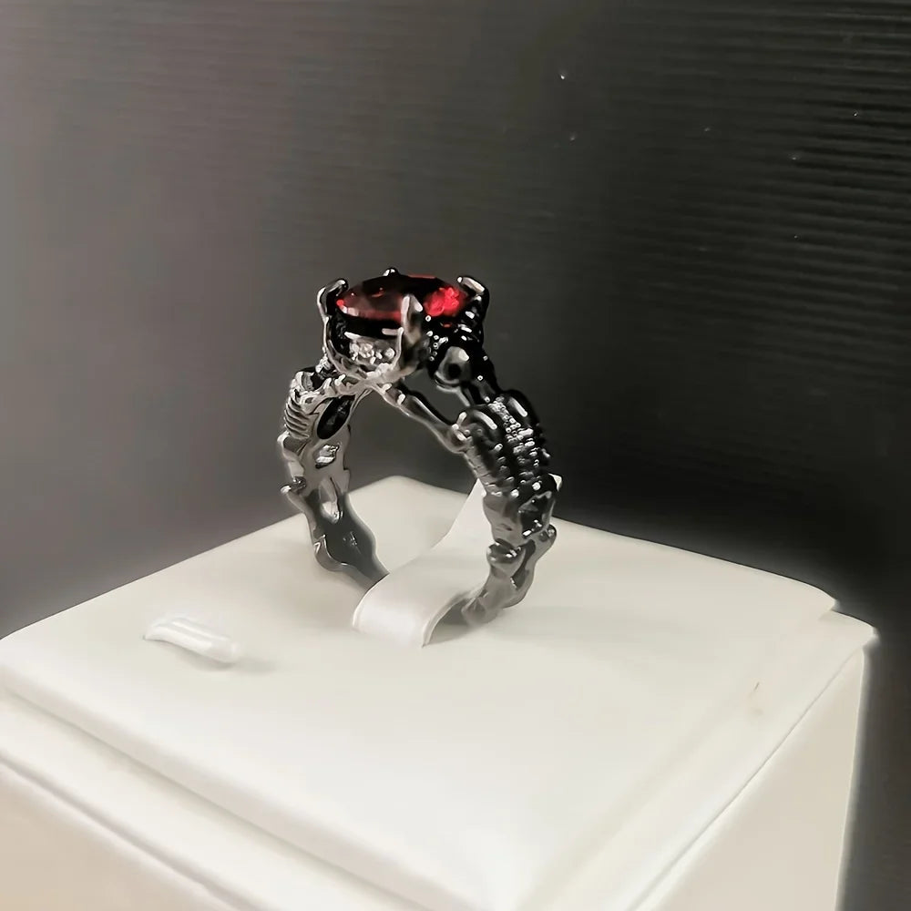 Bague de promesse gothique Squelette Zirconium — Alliance alternative