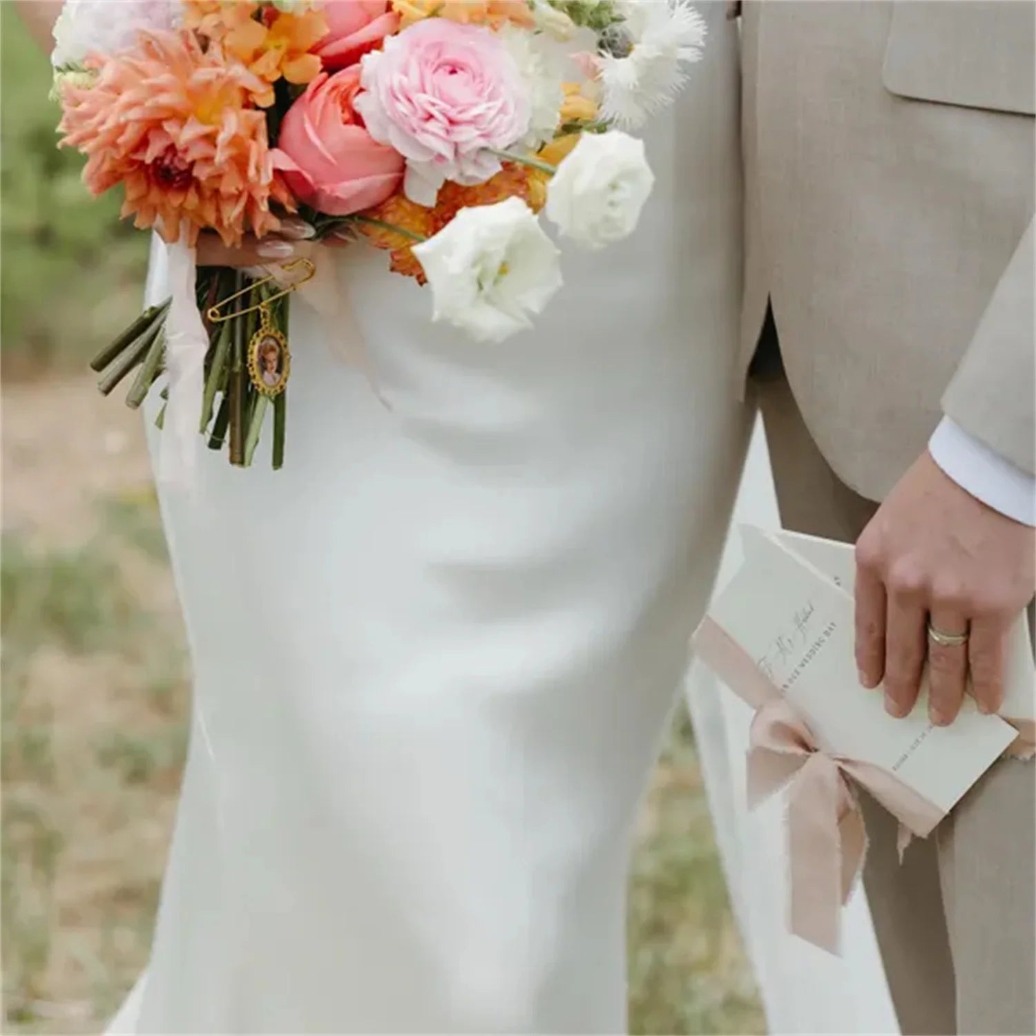 Vow Books, Livrets de vœux en papier fait main, Livrets de vœux de mariage minimalistes, Livrets de vœux imprimés au typographe, Livrets de vœux de mariage | Lot de 2