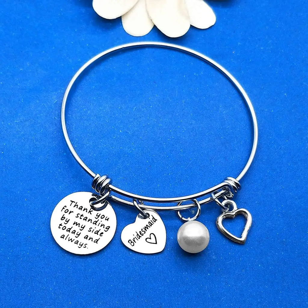 "Merci d'être restée à mes côtés" Bracelet jonc de demoiselle d'honneur