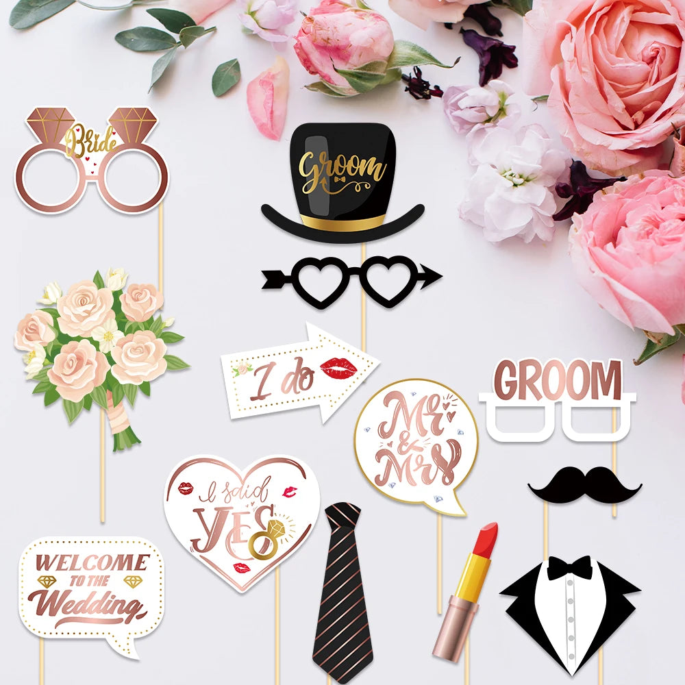 25 accessoires amusants en papier pour photomaton de mariage "Just Married" - Pour selfies, enterrement de vie de jeune fille, fête de mariage, décoration.