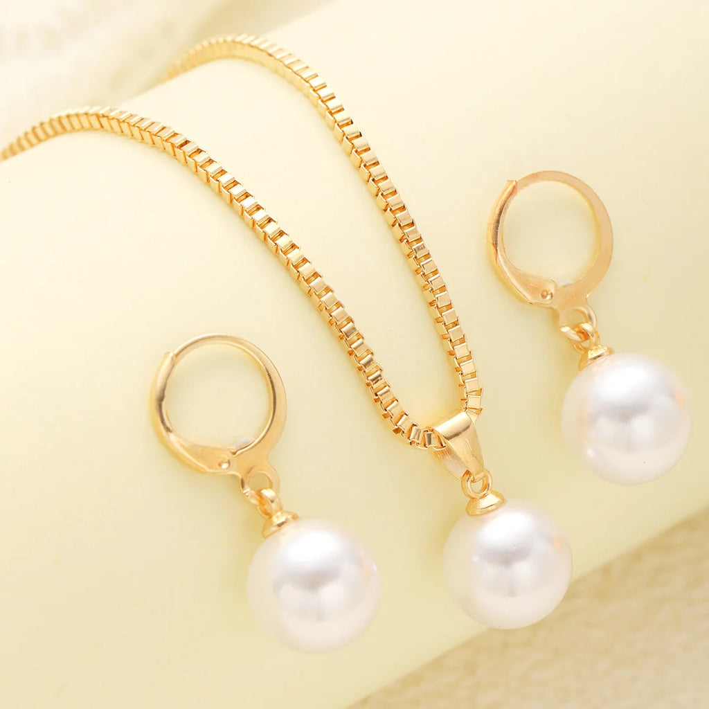 Parure collier et boucles d'oreilles de mariée perles et strass — 3 pièces