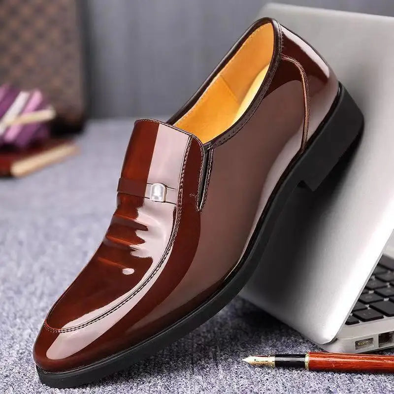 Chaussures en cuir habillées pour hommes, style britannique, décontractées, pour marié, rehaussant la taille, respirantes, à bout pointu, pour l'été