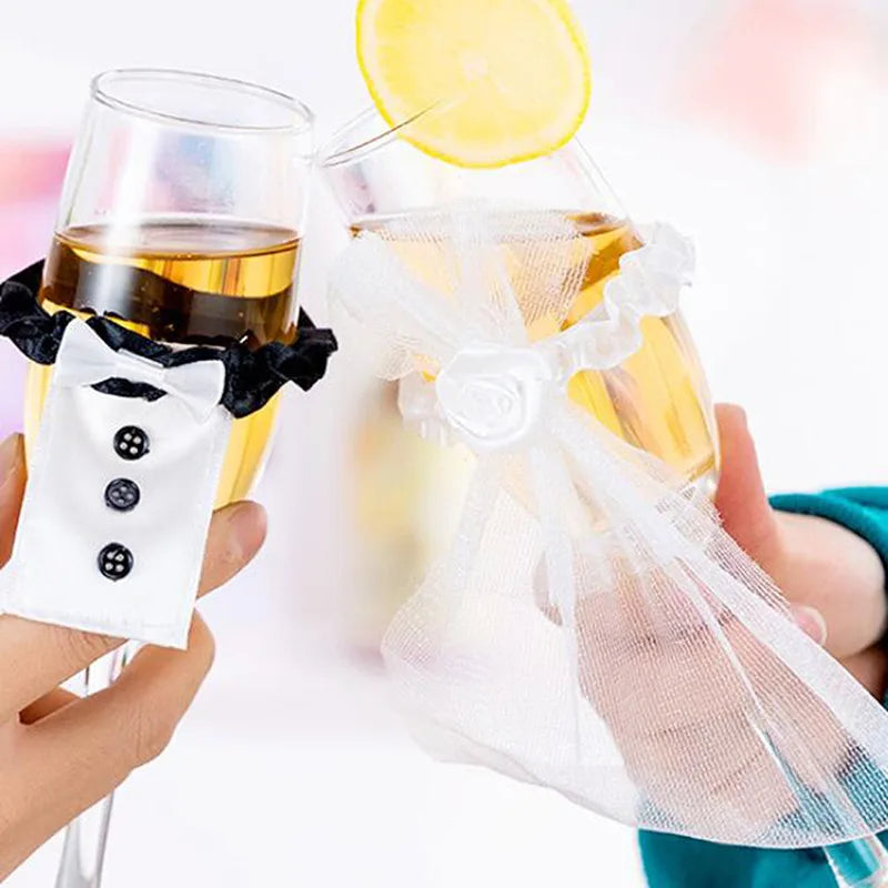 Lot de 2 nœuds papillon pour mariée et marié, décor de verres à vin pour fête de mariage